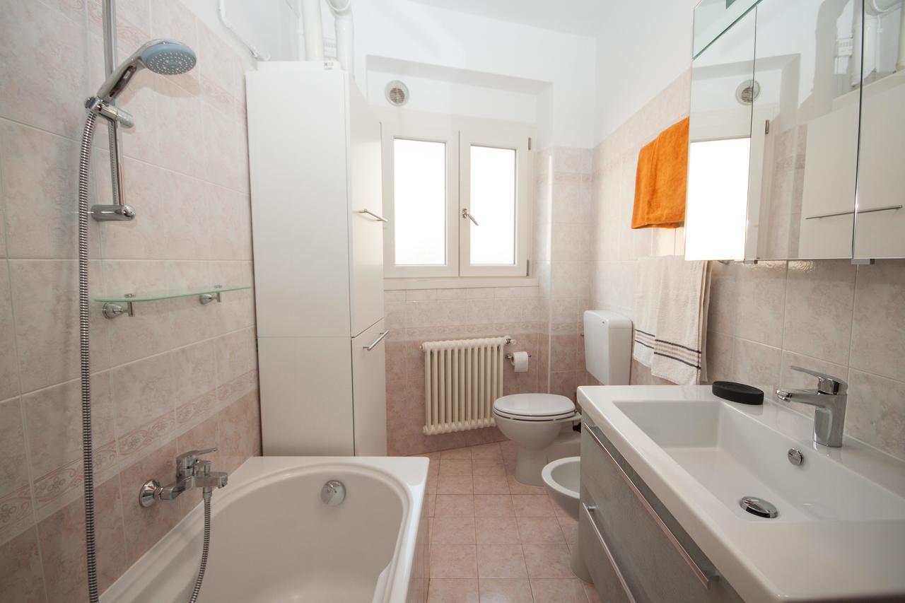 לנו Il Golfo Apartment מראה חיצוני תמונה