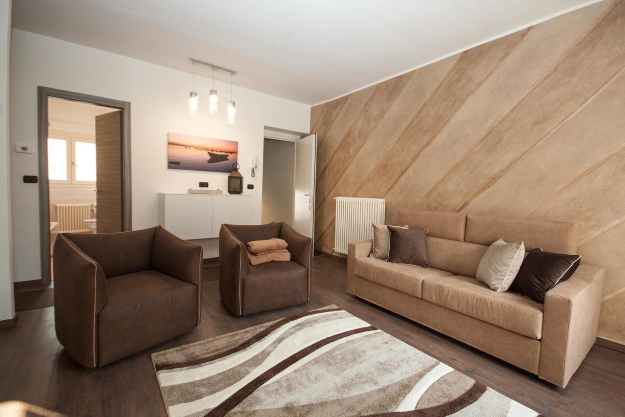לנו Il Golfo Apartment מראה חיצוני תמונה